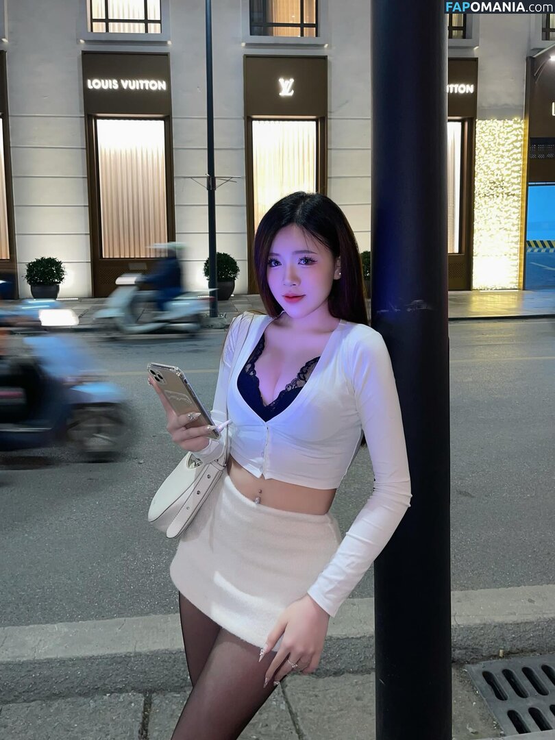 _mianh.1001 Nu OnlyFans  Photo fuitée #5