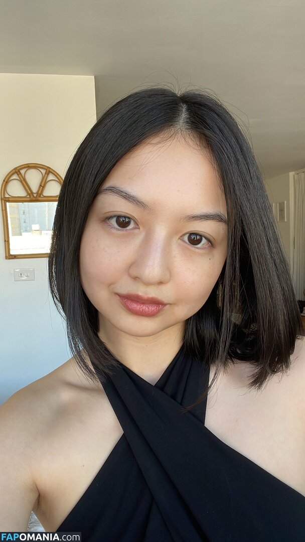 Michaela Zee / michaelazee / sheismichaela Nu OnlyFans  Photo fuitée #20