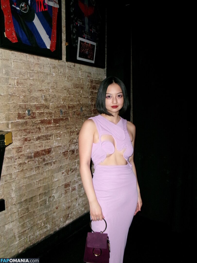 Michaela Zee / michaelazee / sheismichaela Nu OnlyFans  Photo fuitée #25