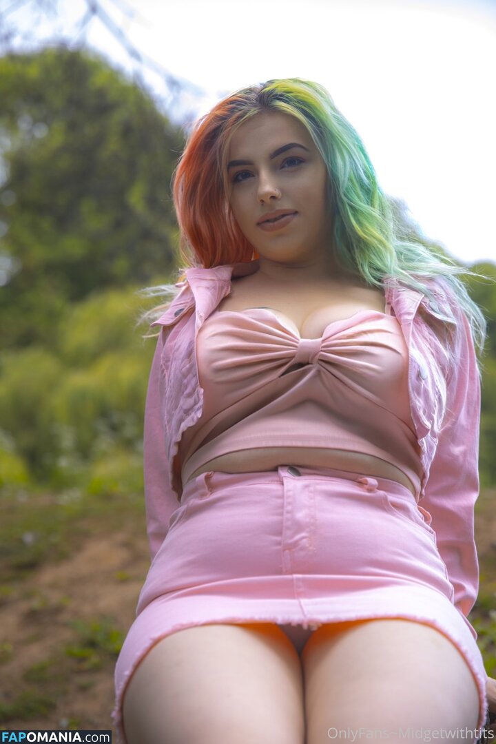 midgetwithtits Nu OnlyFans  Photo fuitée #4