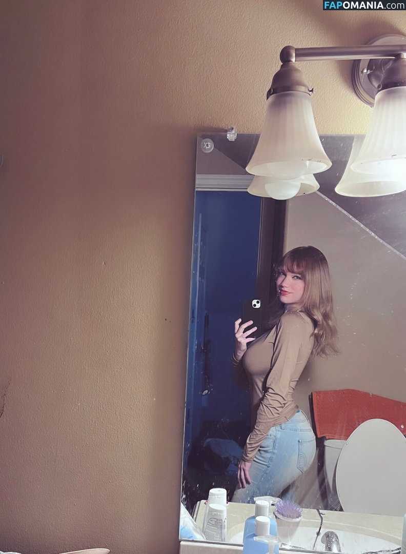 Mikah / Mikahhlynn / Myekuh / mikahlyynn Nu OnlyFans  Photo fuitée #19