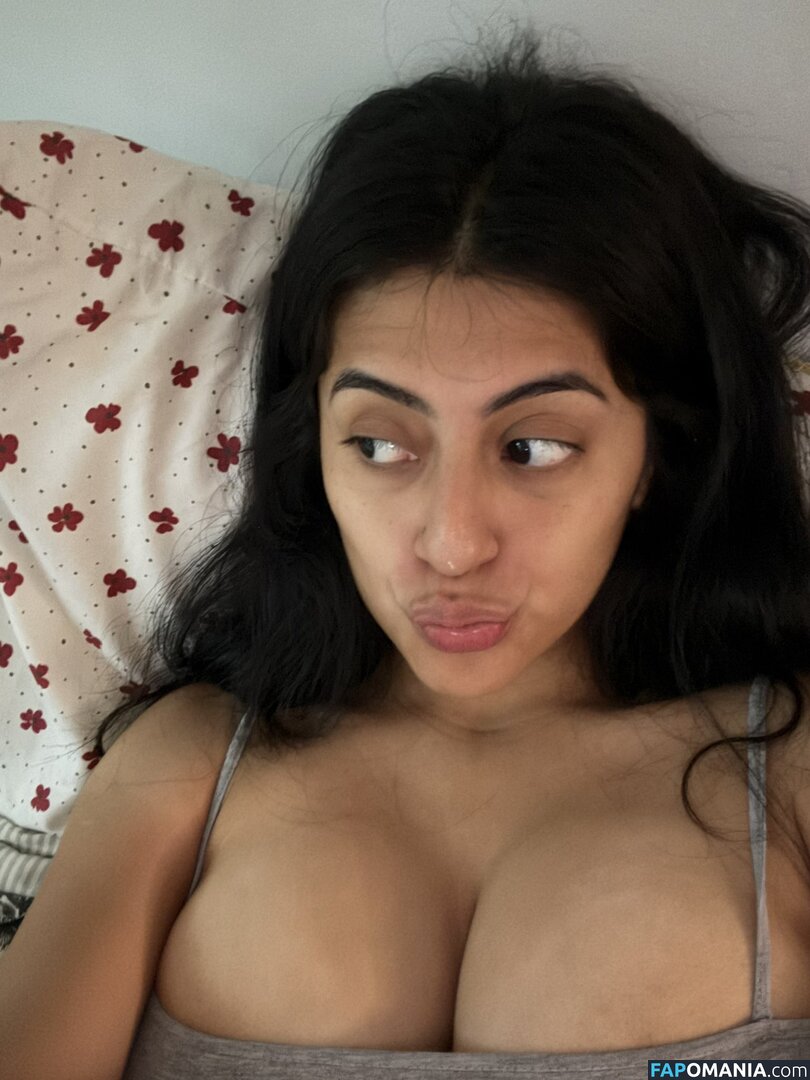 Mikasavader / https: Nu OnlyFans  Photo fuitée #14