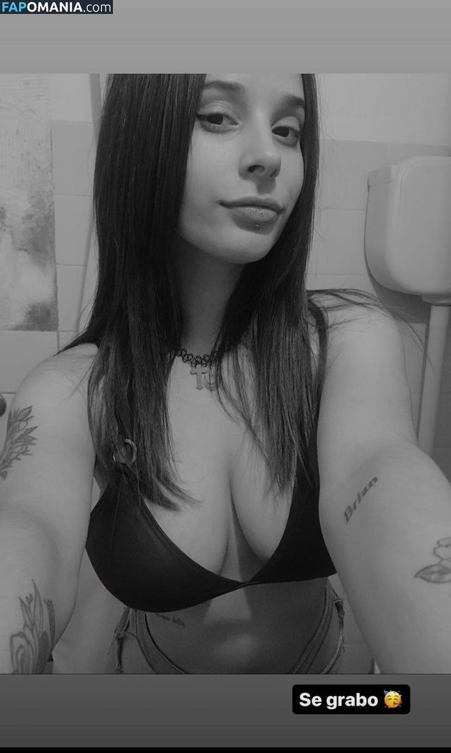 Mileey Vigo / mileey_vigoo19 Nu OnlyFans  Photo fuitée #25