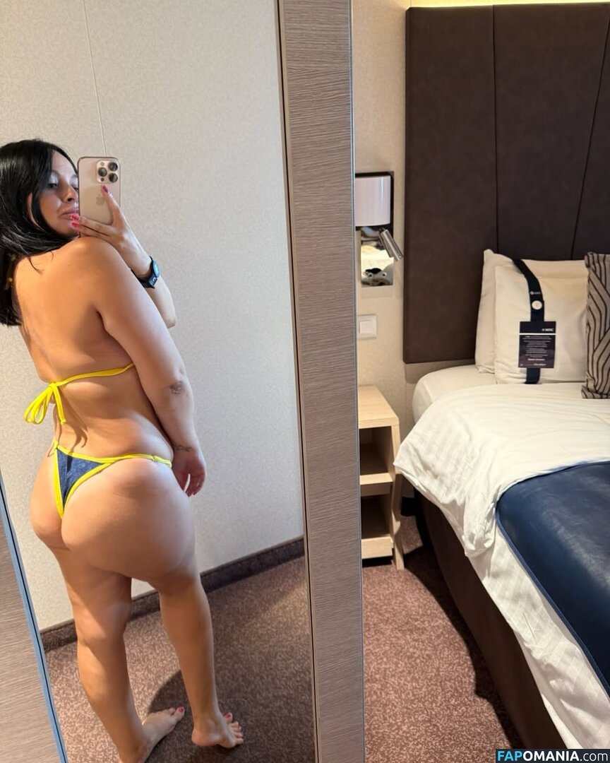 Milena Borrelli / giaguaro_queen / giaguaroqueen_ / giaguaroqueen__ Nu OnlyFans  Photo fuitée #17