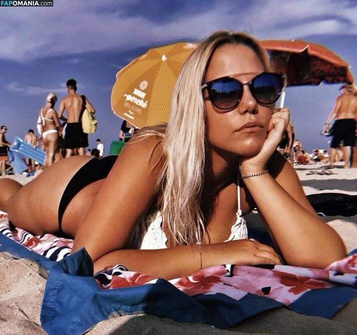 Milena Velba / milena_offical / official_milenavelba / velbamilenaveronikalz Nu OnlyFans  Photo fuitée #2041