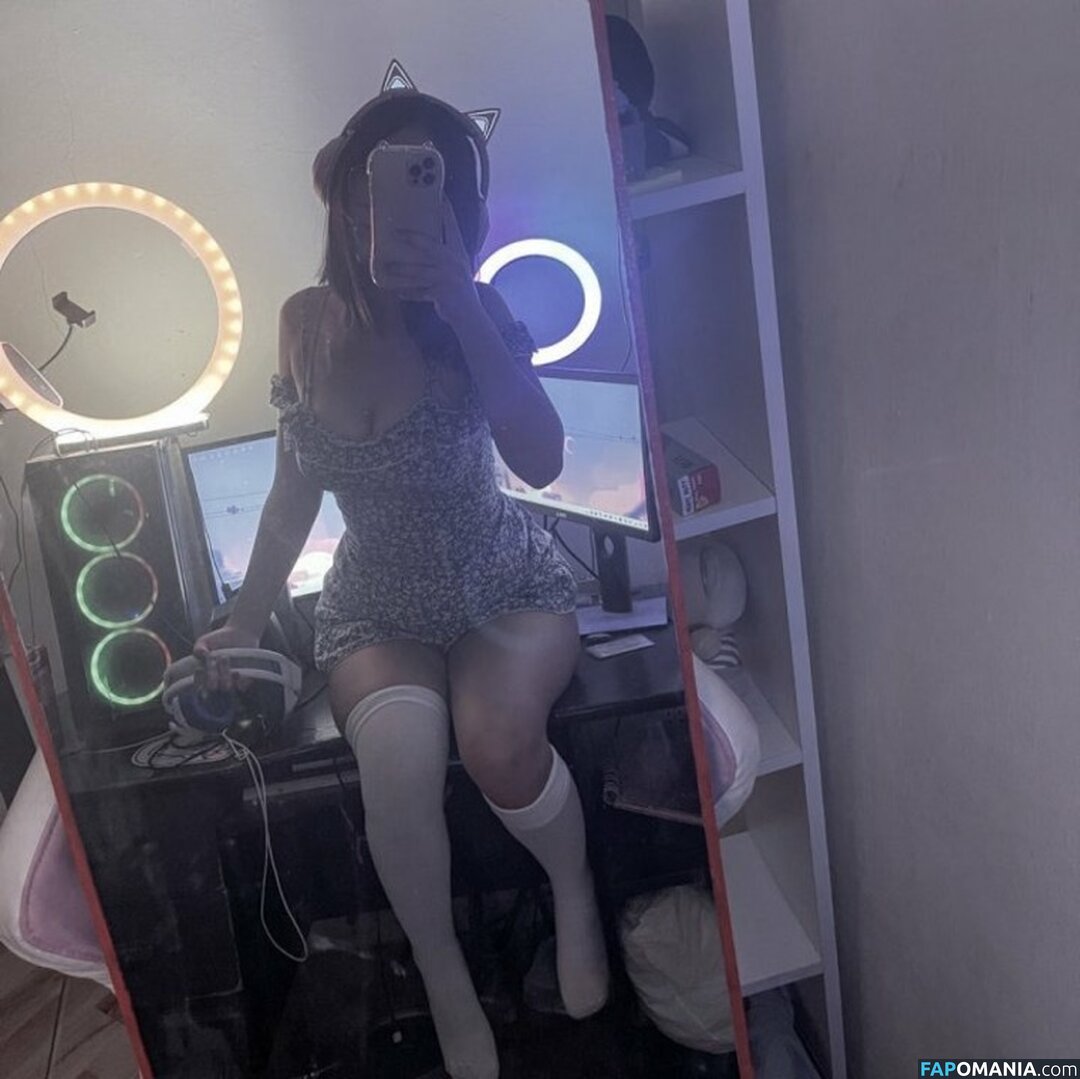 Milenaxgg Nu OnlyFans  Photo fuitée #4