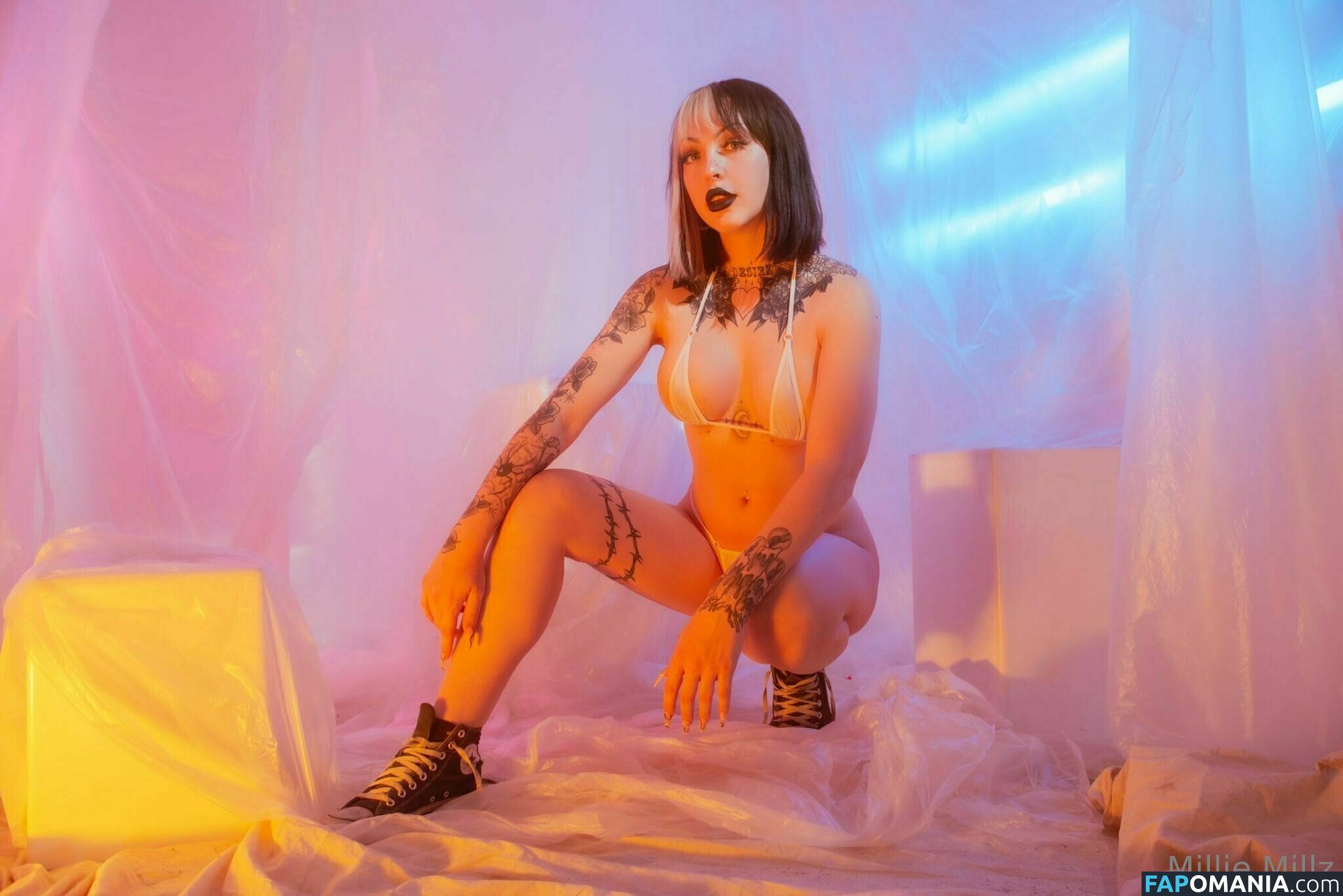 Millie Millz / MillieKnoxx / milliemillz Nu OnlyFans  Photo fuitée #19