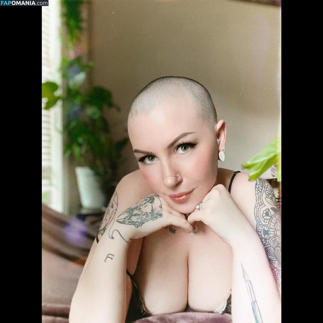 Mimi Flowers / https: / mimi_flowers_premium / mimiflowers_official Nu OnlyFans  Photo fuitée #11
