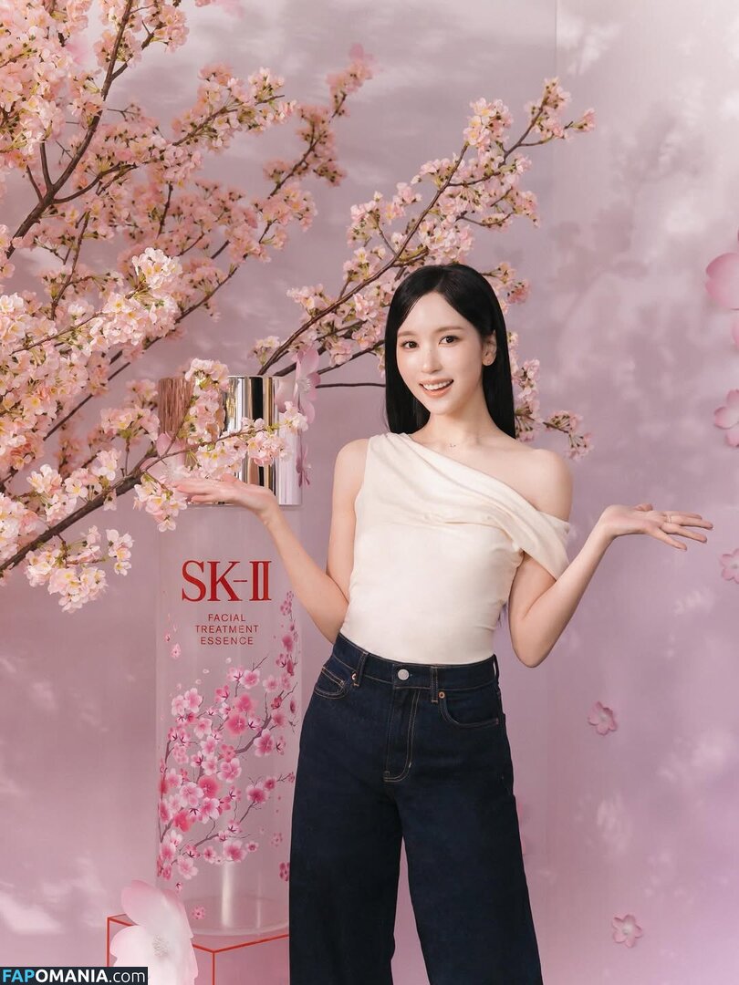 Mina Myoi / TWICE / latinamina / mina_sr_my Nu OnlyFans  Photo fuitée #15