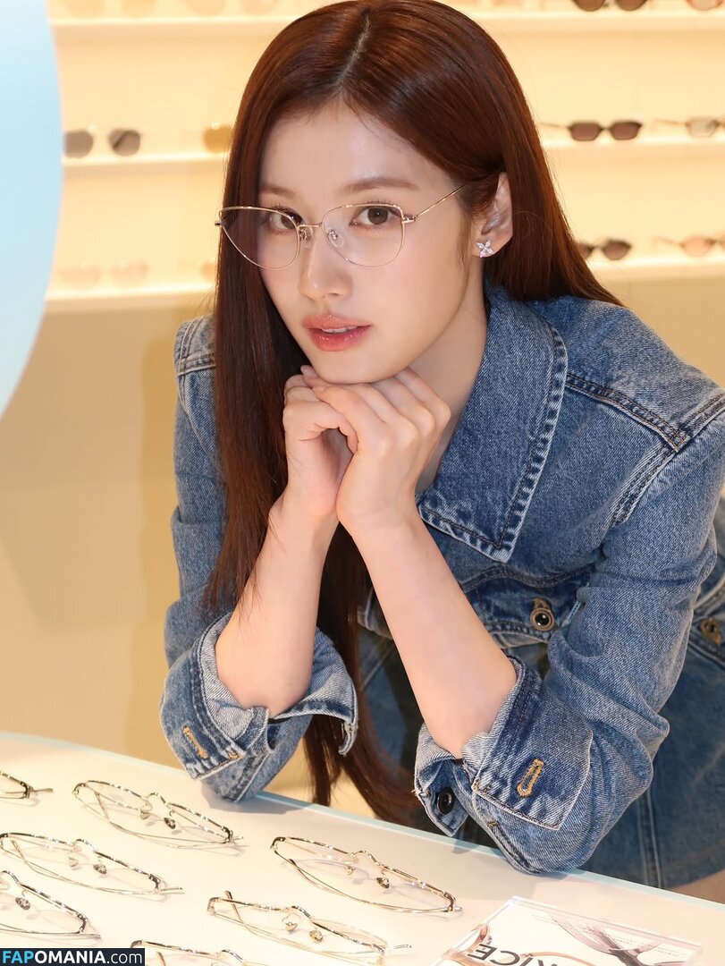 Minatozaki Sana / TWICE / m.by__sana Nu OnlyFans  Photo fuitée #58