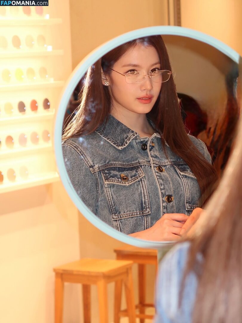 Minatozaki Sana / TWICE / m.by__sana Nu OnlyFans  Photo fuitée #63