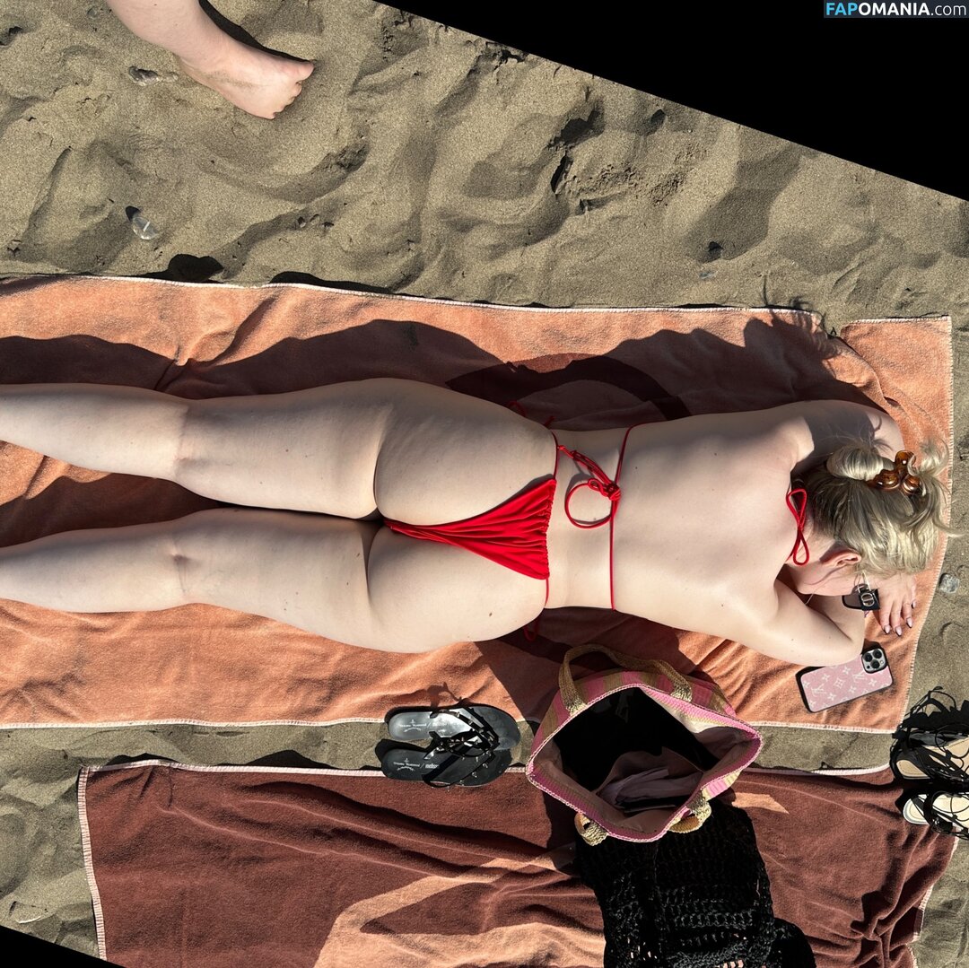 Minshull Twins Nu OnlyFans  Photo fuitée #7