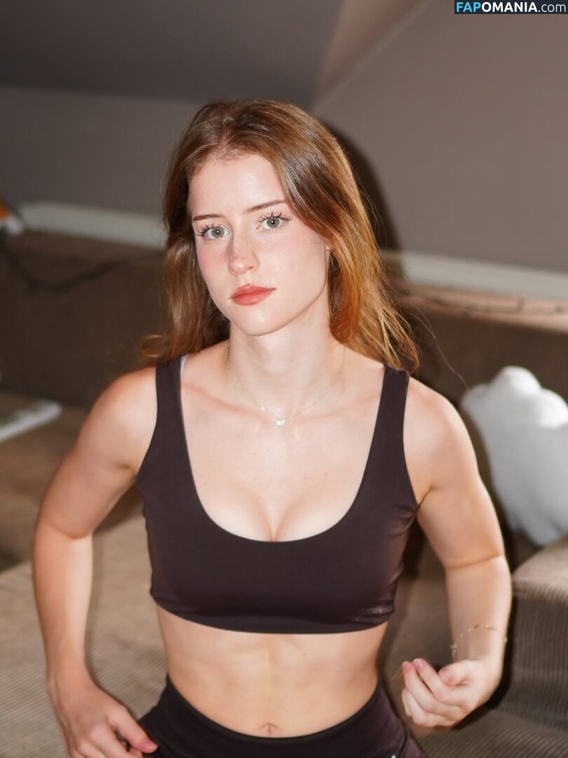 Mira.004 / model_mira Nu OnlyFans  Photo fuitée #1508