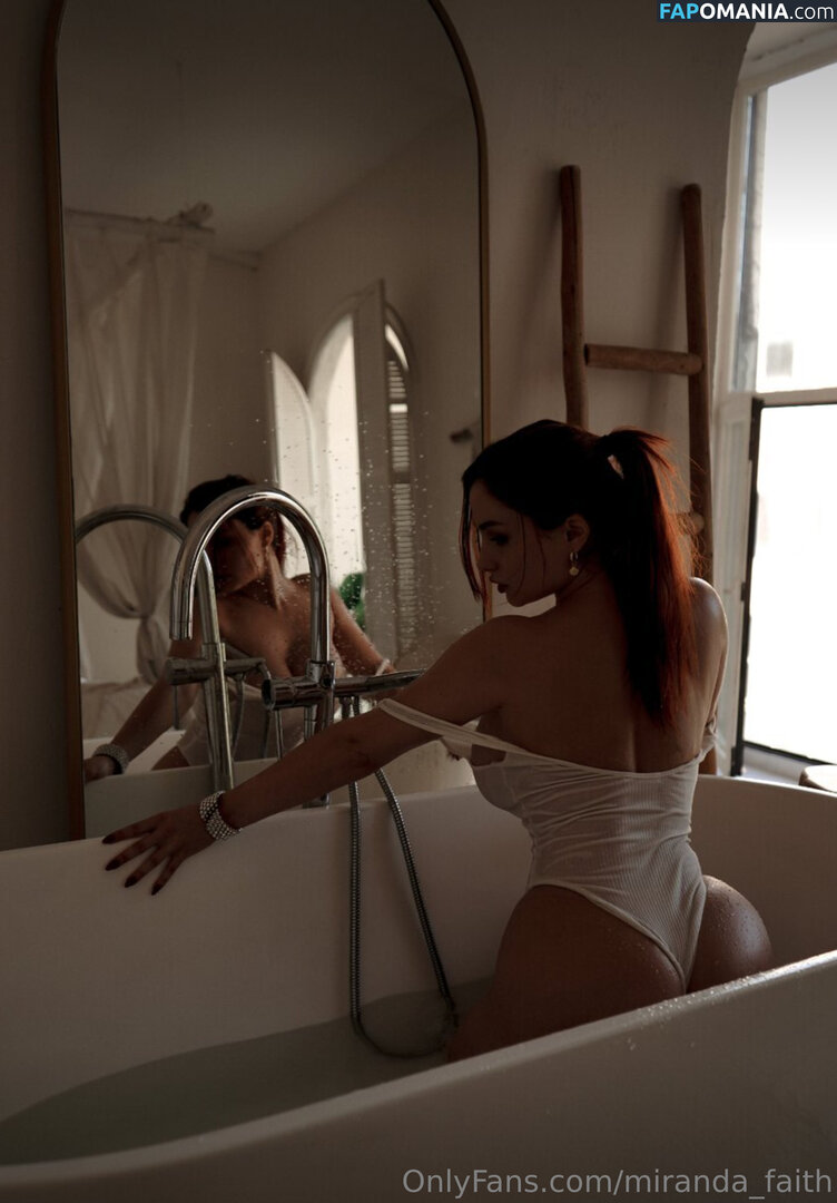 miranda_faith / model.miranda_faith Nu OnlyFans  Photo fuitée #38
