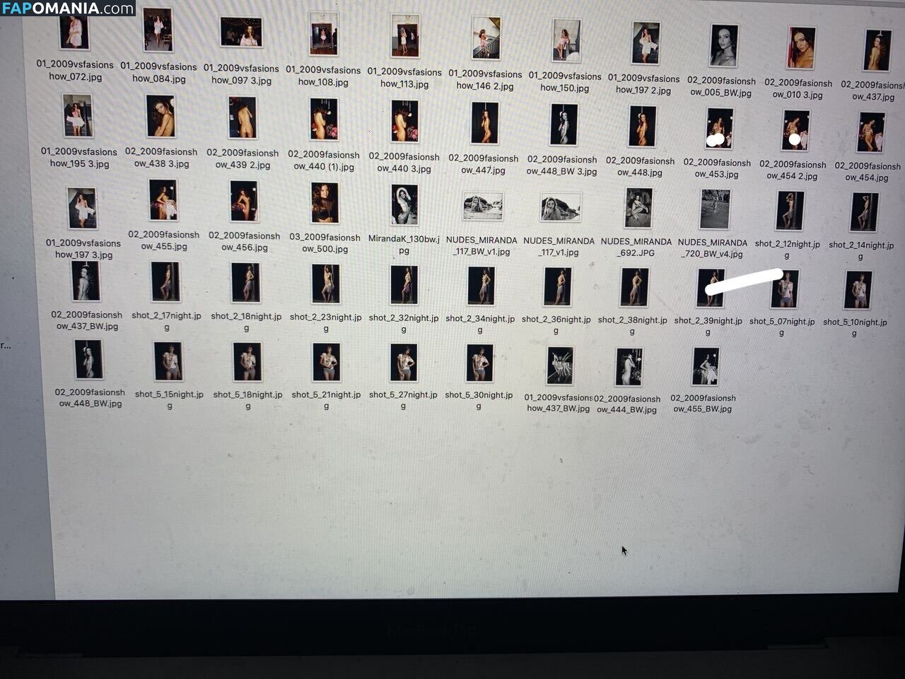 Miranda Kerr Nu OnlyFans  Photo fuitée #1