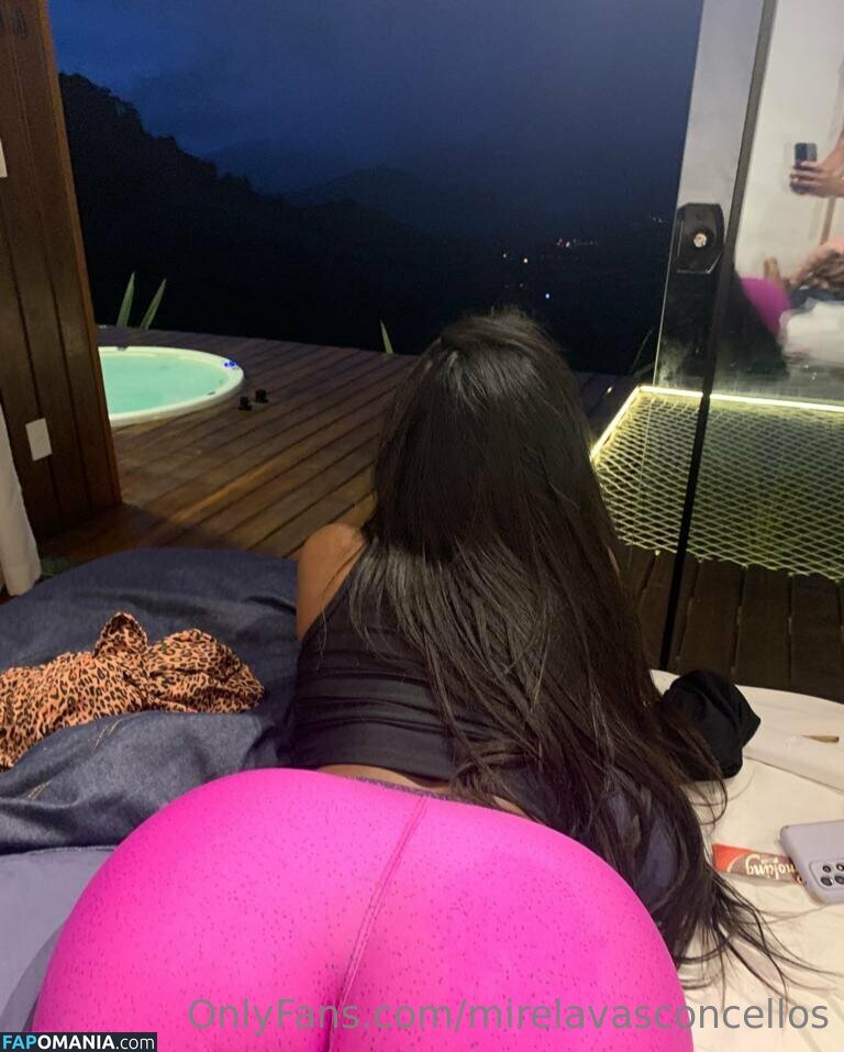 Mirela Vasconcelos / mi_levas / mirelavasconcellos / mirellavasconc Nu OnlyFans  Photo fuitée #7