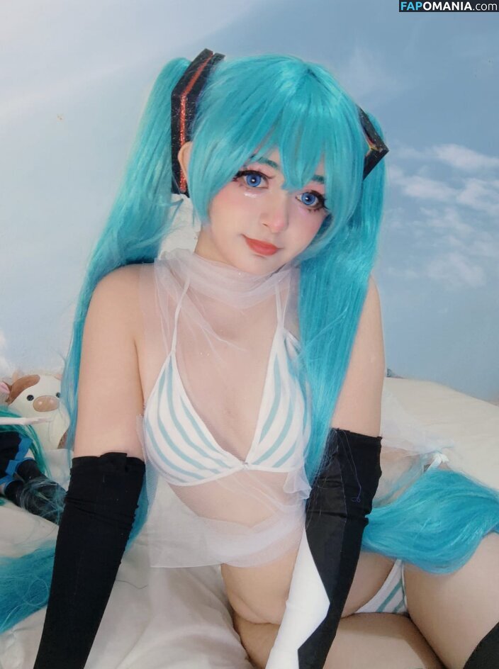 Mishi Miku / Mishi39Miku / mishi_miku Nu OnlyFans  Photo fuitée #3