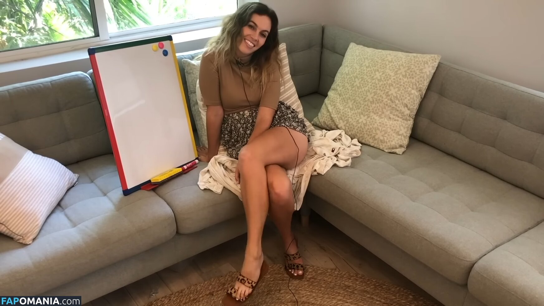 Miss Bell ASMR / missbellasmr Nu OnlyFans  Photo fuitée #18