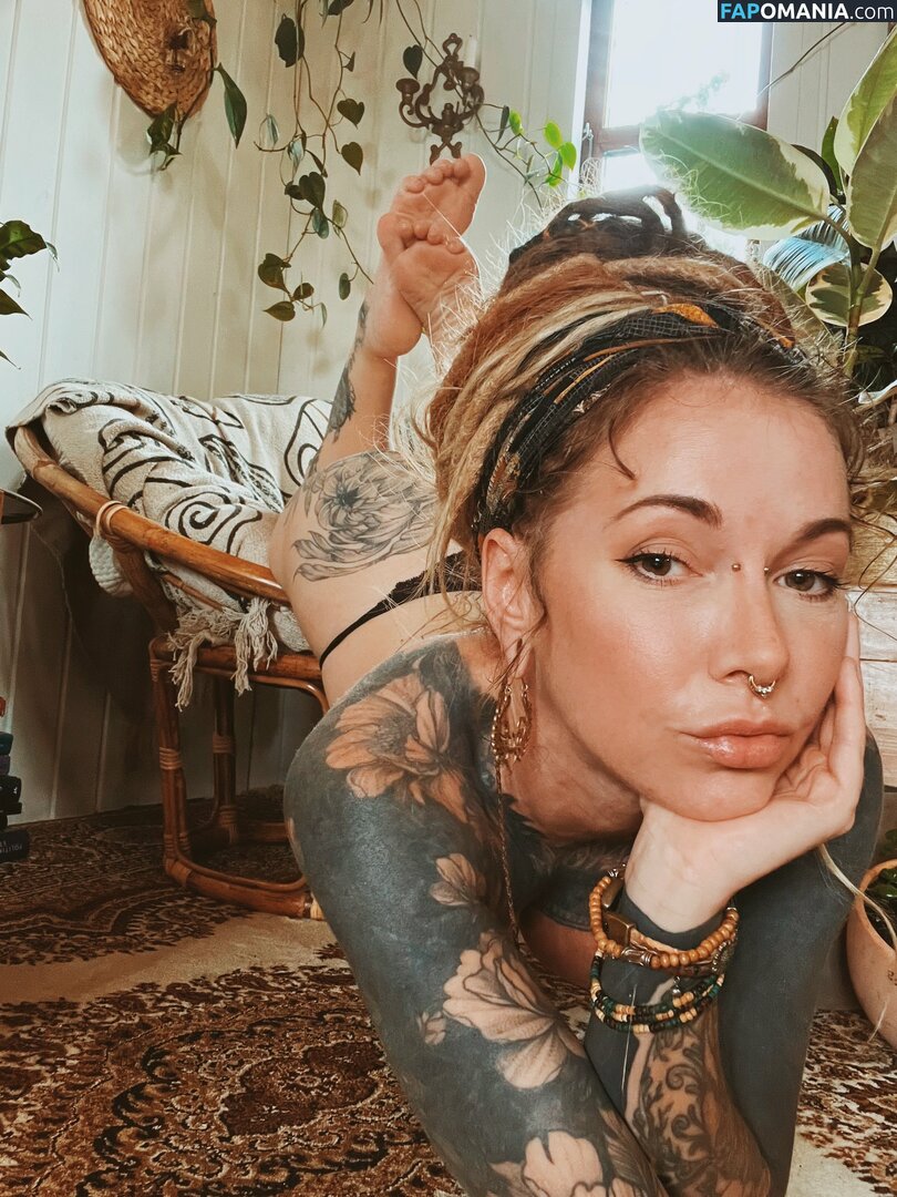 FelixityMiss / Miss Felixity / miss_f_private / miss_felixity Nu OnlyFans  Photo fuitée #143