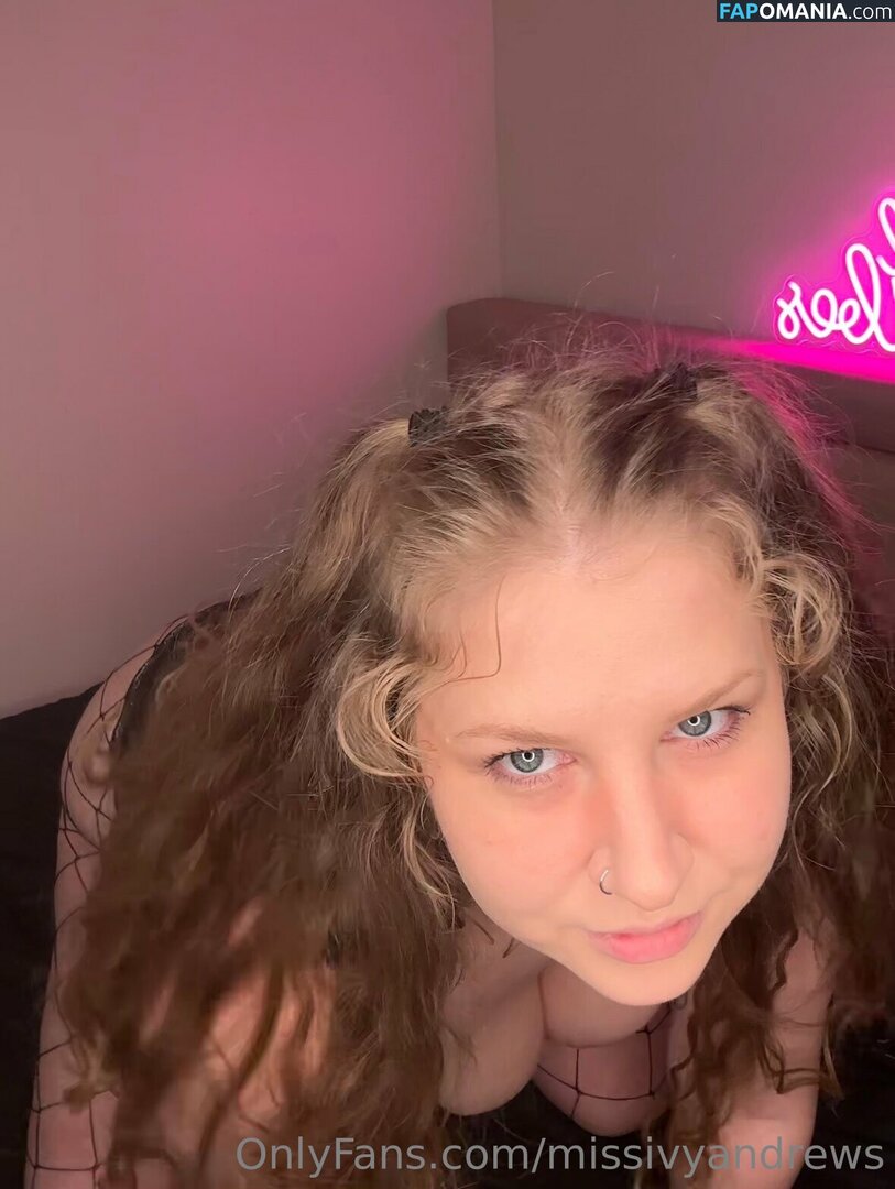 missivyandrews / poison_ivey Nu OnlyFans  Photo fuitée #10