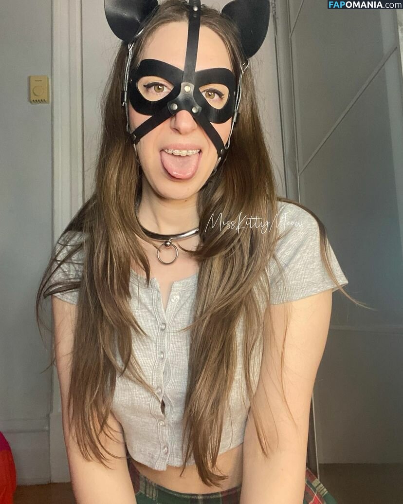 MissKittyMeow / miss.kitty.meow Nu OnlyFans  Photo fuitée #157