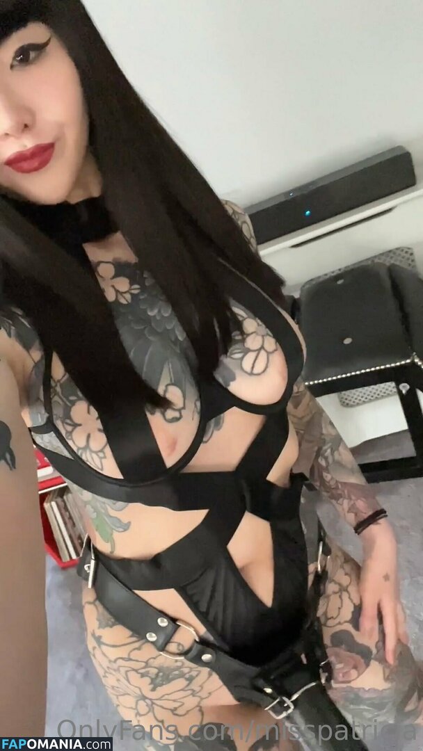 misspatricia / patriciablackpeony Nu OnlyFans  Photo fuitée #13