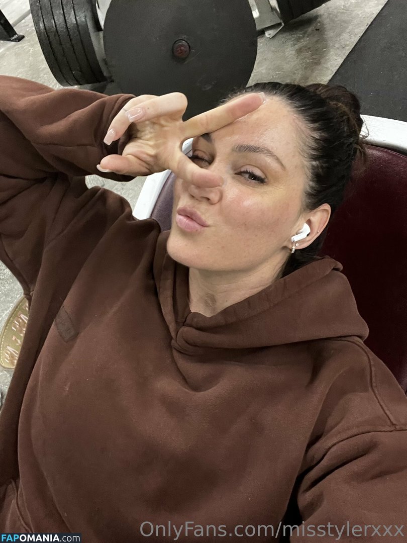 misstylerxxx Nu OnlyFans  Photo fuitée #23