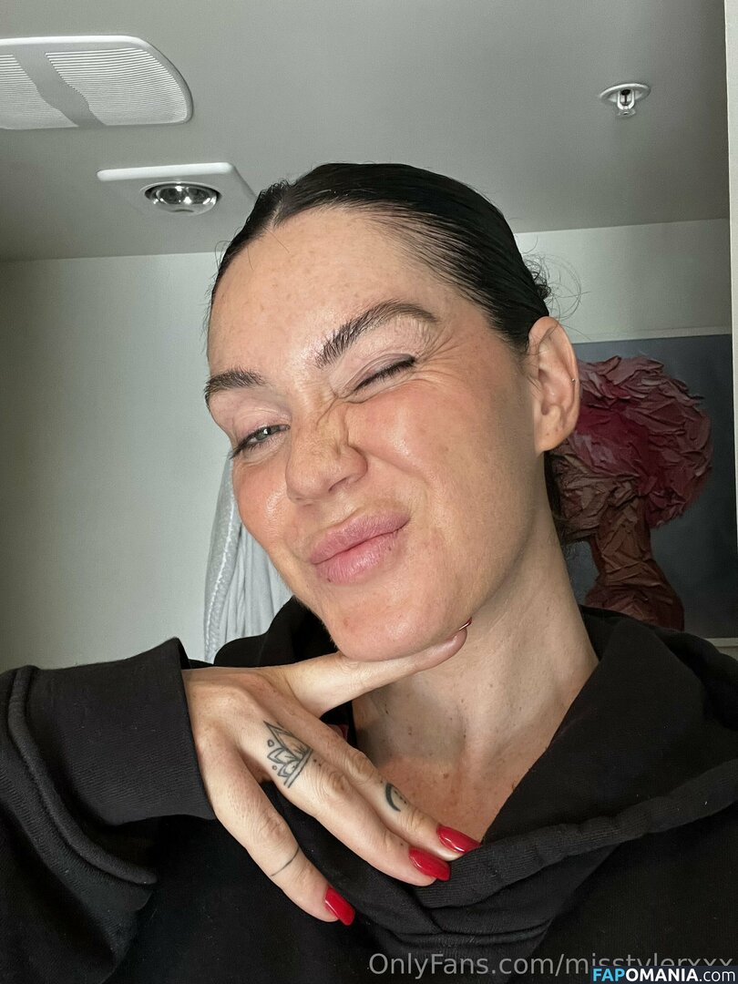 misstylerxxx Nu OnlyFans  Photo fuitée #76
