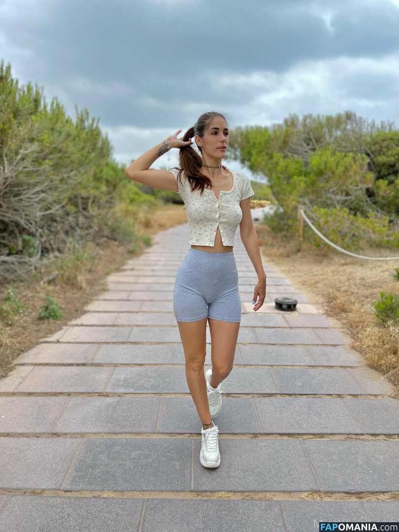 missyennii / missyennii.free Nu OnlyFans  Photo fuitée #19