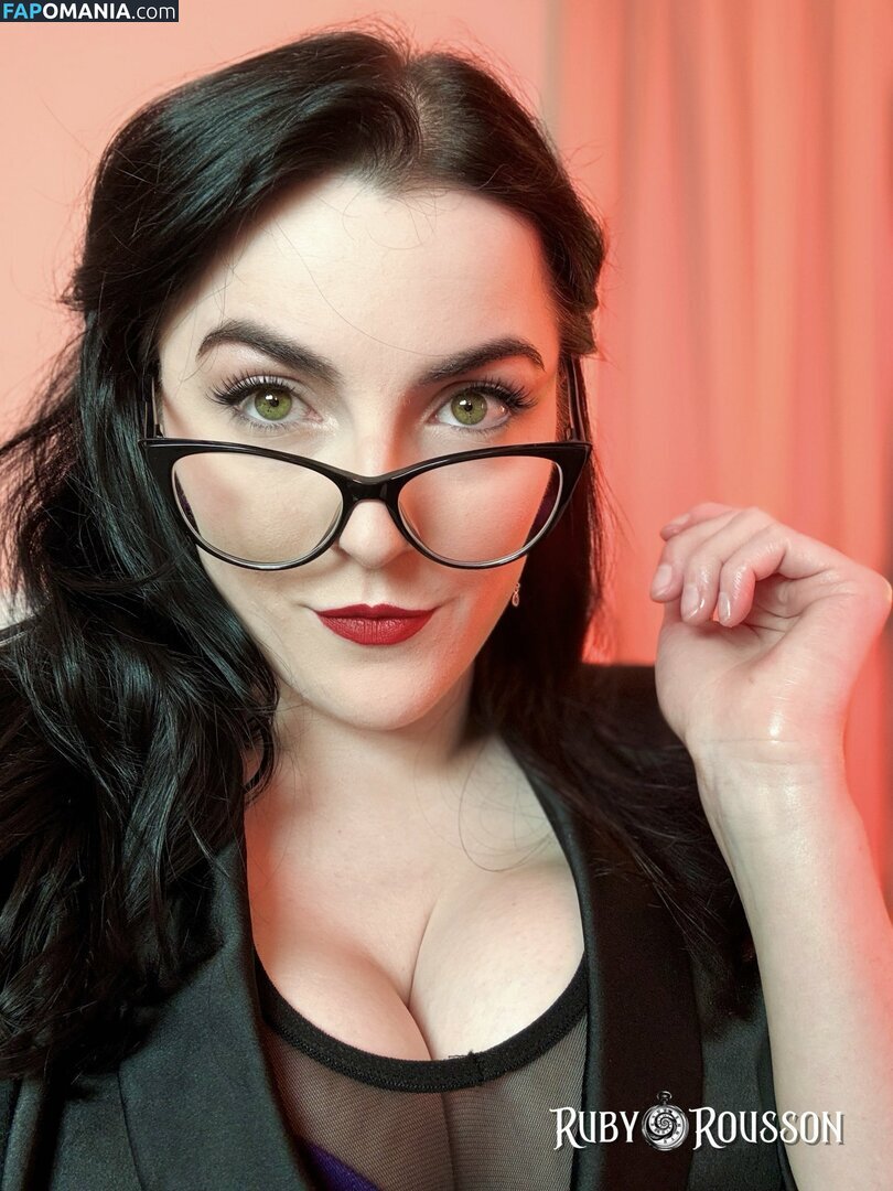 Mistress Ruby Rousson / RubyRousson / https: Nu OnlyFans  Photo fuitée #14