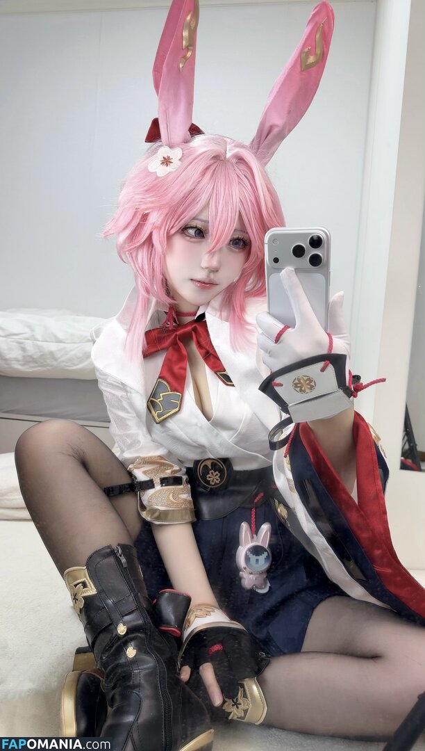 akakumiufree / miuu4u Nu OnlyFans  Photo fuitée #1