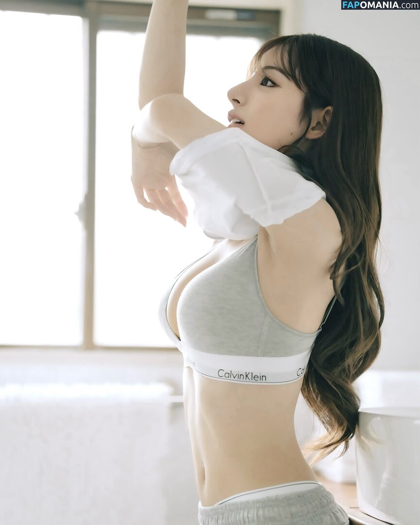 Miyu Hananoi / hananoi_miyu / https: Nu OnlyFans  Photo fuitée #8