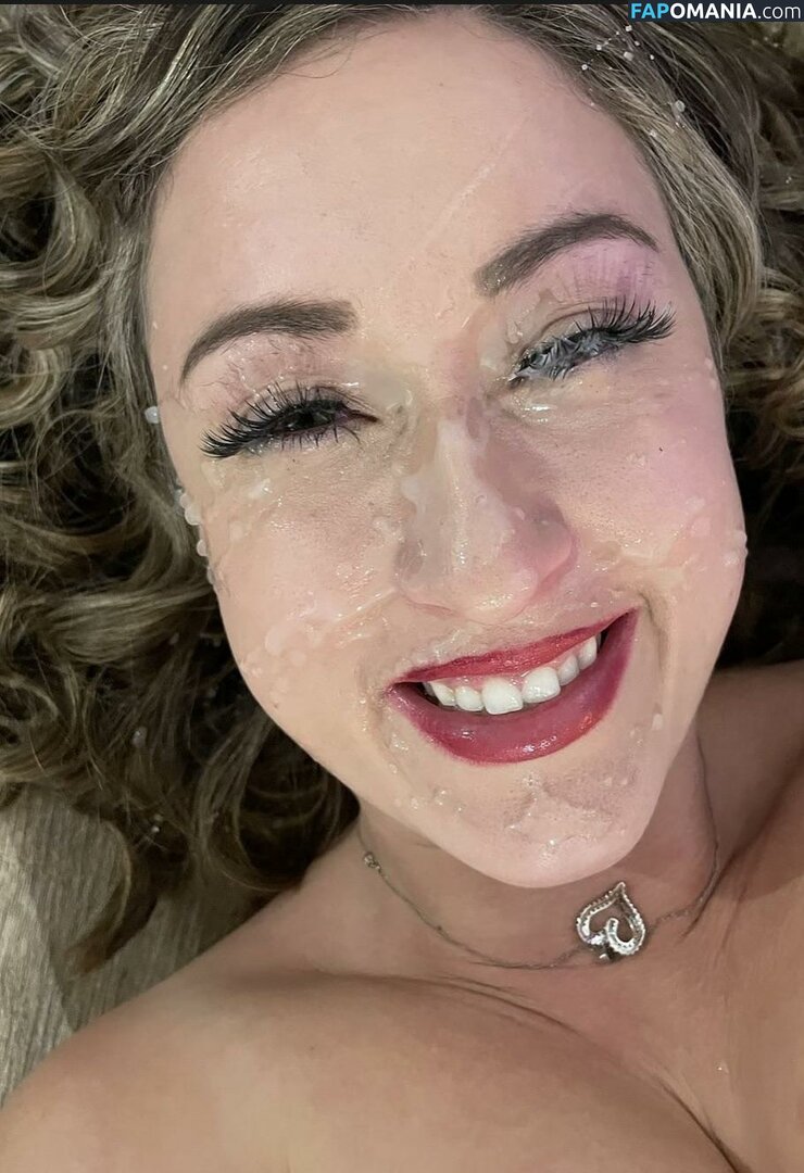 Momdd98 / https: / momdd1998 Nu OnlyFans  Photo fuitée #10