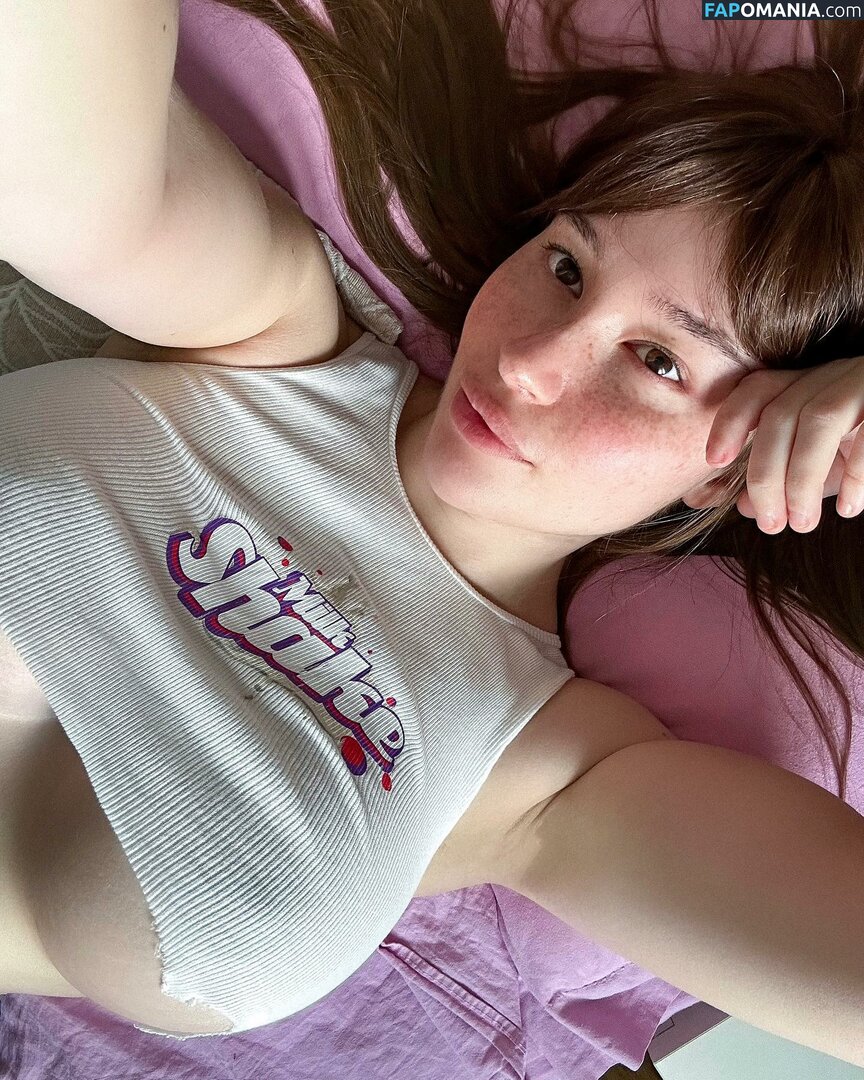 Giulia Valeriani / moonchild_77 / moonchild_777 Nu OnlyFans  Photo fuitée #204