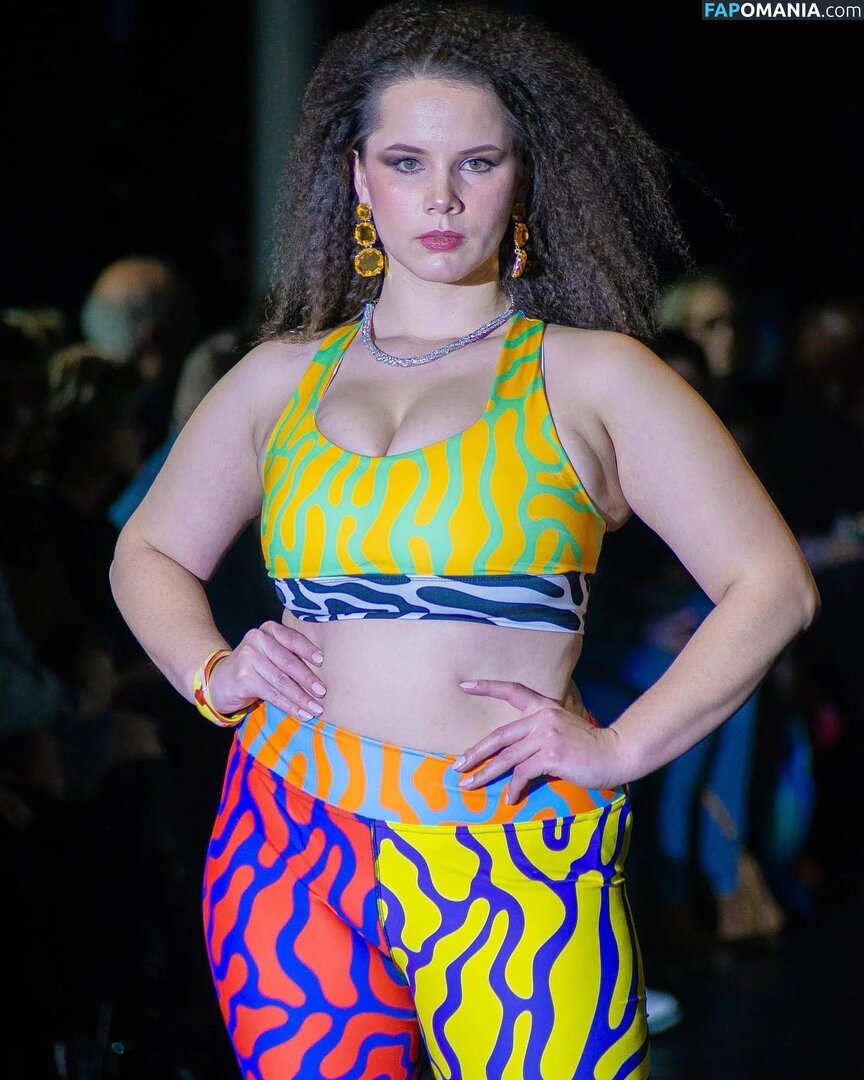 Morgan Miller / MorganDMiller / https: / morgzmiller Nu OnlyFans  Photo fuitée #28