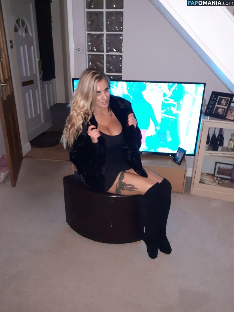 Morganellie Nu OnlyFans  Photo fuitée #3