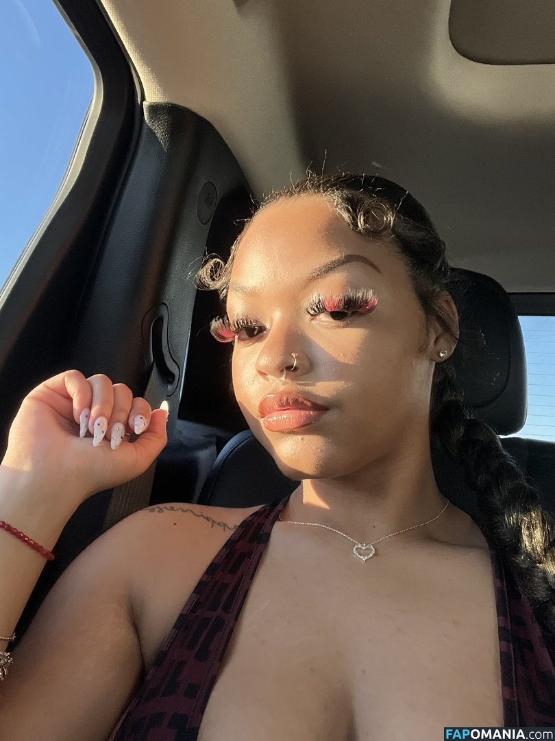 deacconti / hotgirlkatyy / mrs.supersoaker9000 / souljagirlkay Nu OnlyFans  Photo fuitée #2