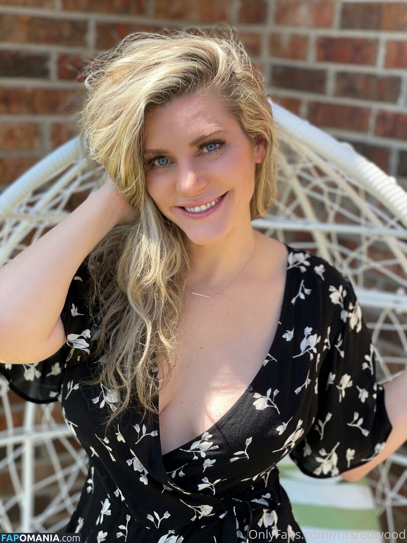 Heidi Redwood / mrsredwood / the.real.mrs.redwood Nu OnlyFans  Photo fuitée #22