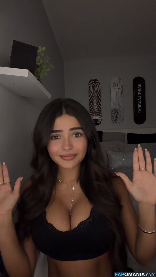 chulitaaa1 / ms.chulaaa Nu OnlyFans  Photo fuitée #1