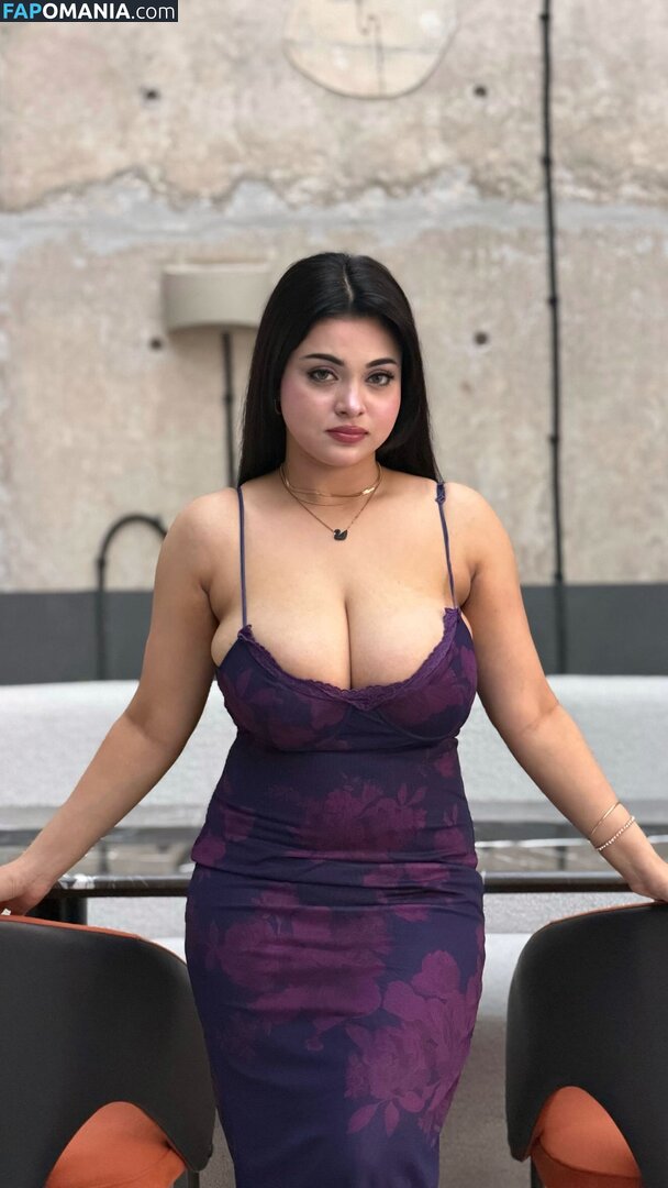 mumtahinaaa_ Nu OnlyFans  Photo fuitée #3