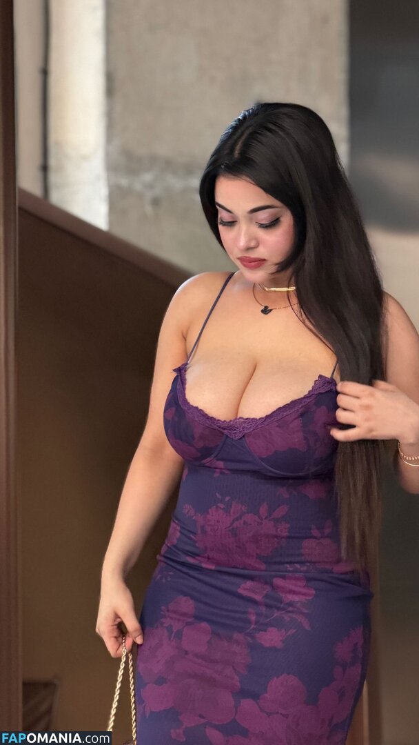 mumtahinaaa_ Nu OnlyFans  Photo fuitée #15