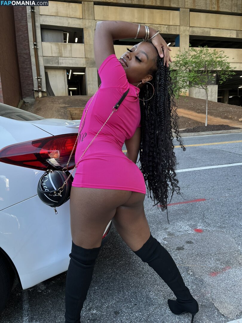 10shania / Muthafuckinlae / exclusivelylae / exclusivelylaee / https: / mf.lae / mflae___ Nu OnlyFans  Photo fuitée #2