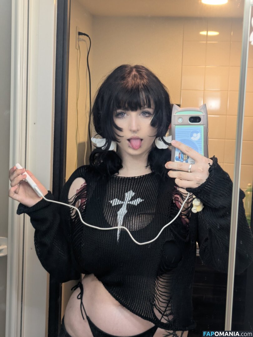 Mylittlerobin / _littlerobin_ Nu OnlyFans  Photo fuitée #2