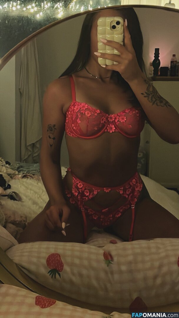 Mysteriousmadsx / omg.mags Nu OnlyFans  Photo fuitée #1