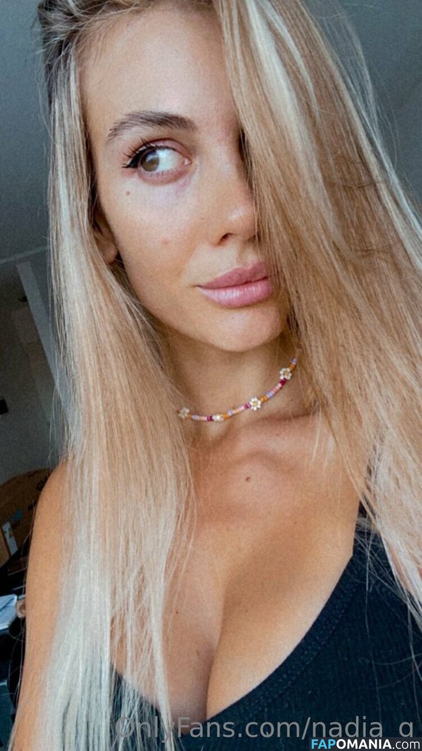 Nadia G / nadia_g / nadiagstar Nu OnlyFans  Photo fuitée #82
