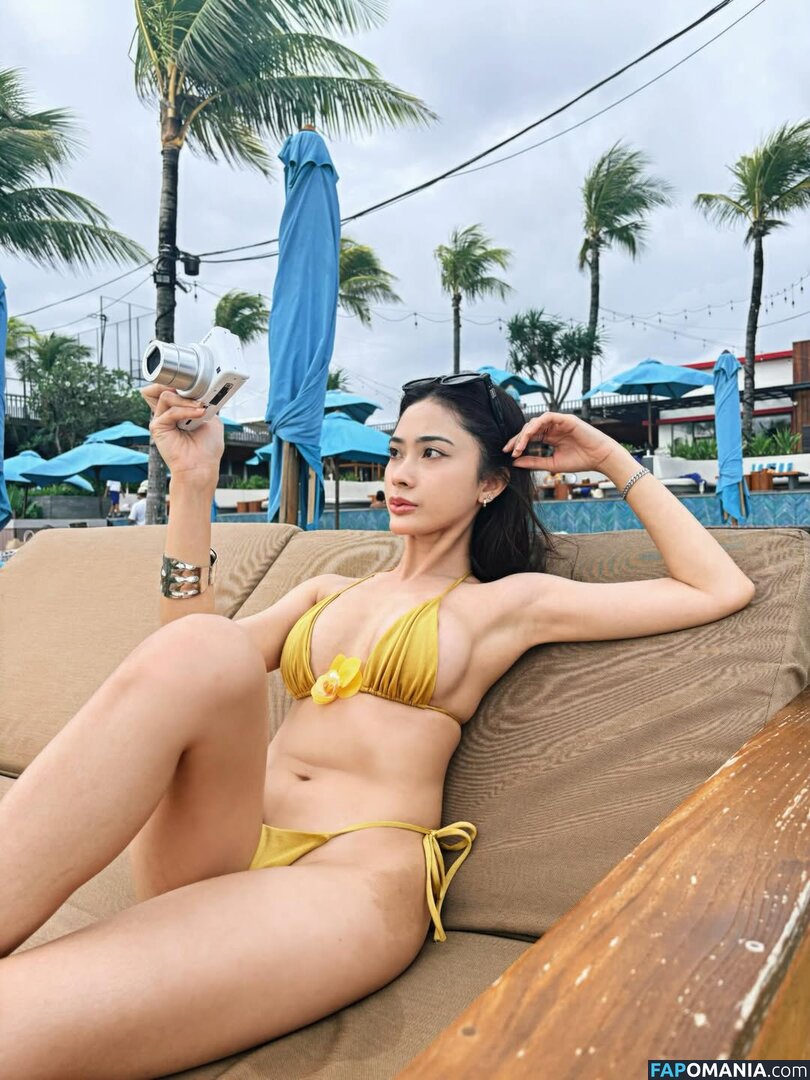 Nadia Natasa / nadia_0000nn / nadnad_0000nn2 Nu OnlyFans  Photo fuitée #2