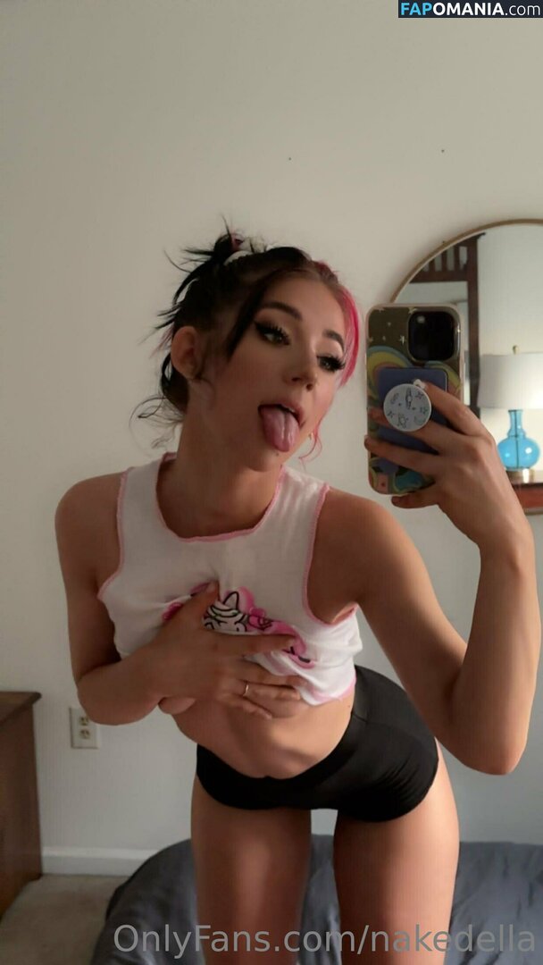 nakedella Nu OnlyFans  Photo fuitée #14