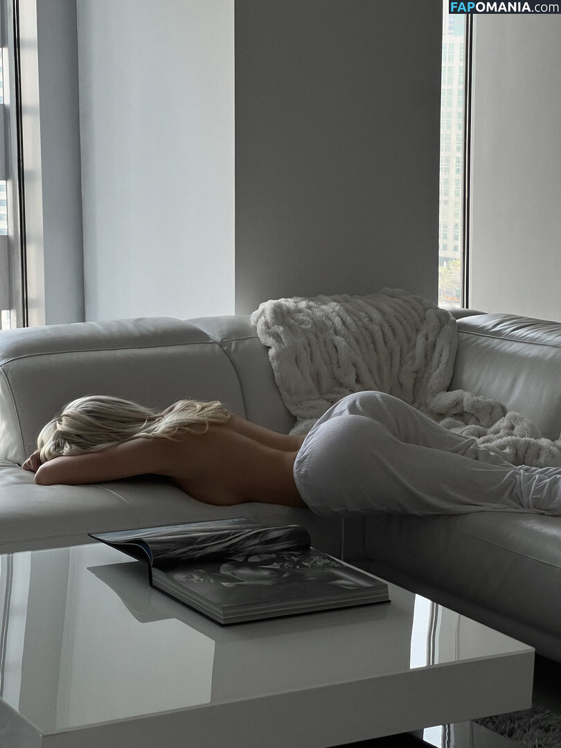 Nata Lee / Natalee_007 / Natasha Krasavina - / https: / natalee / natalee.007 / natalee007 Nu OnlyFans  Photo fuitée #49