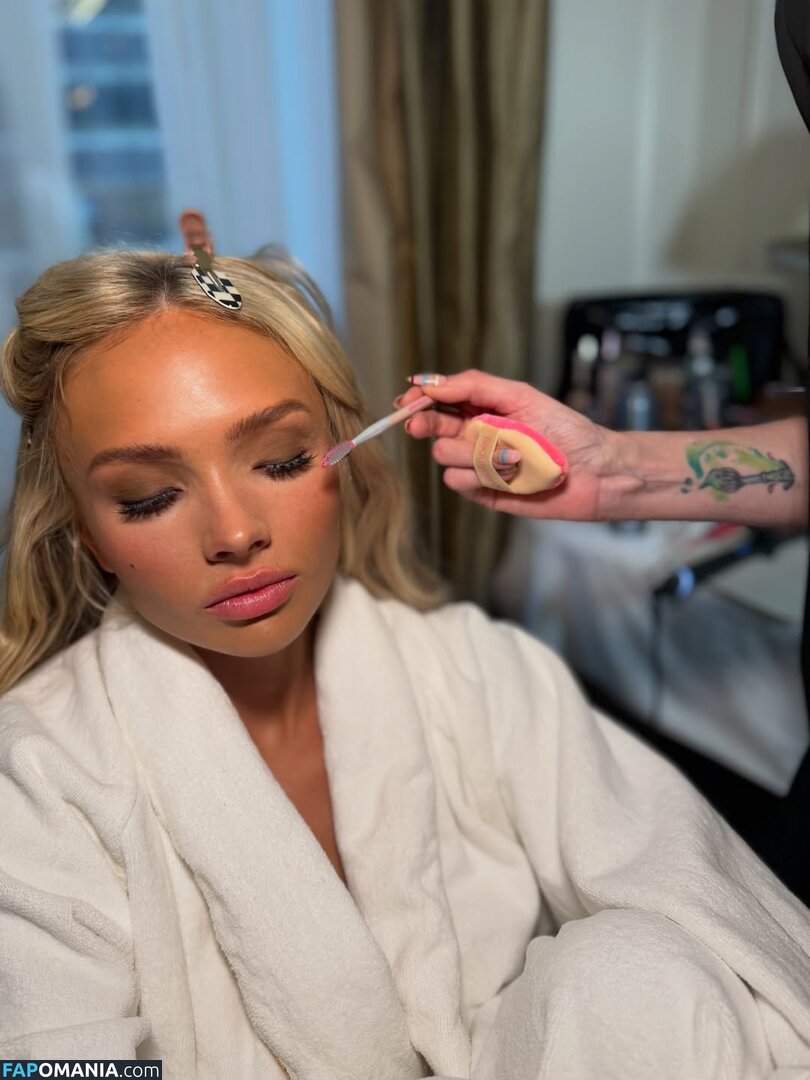 Natalie Alyn Lind / NatalieAlynLind / https: / natalynlind Nu OnlyFans  Photo fuitée #506
