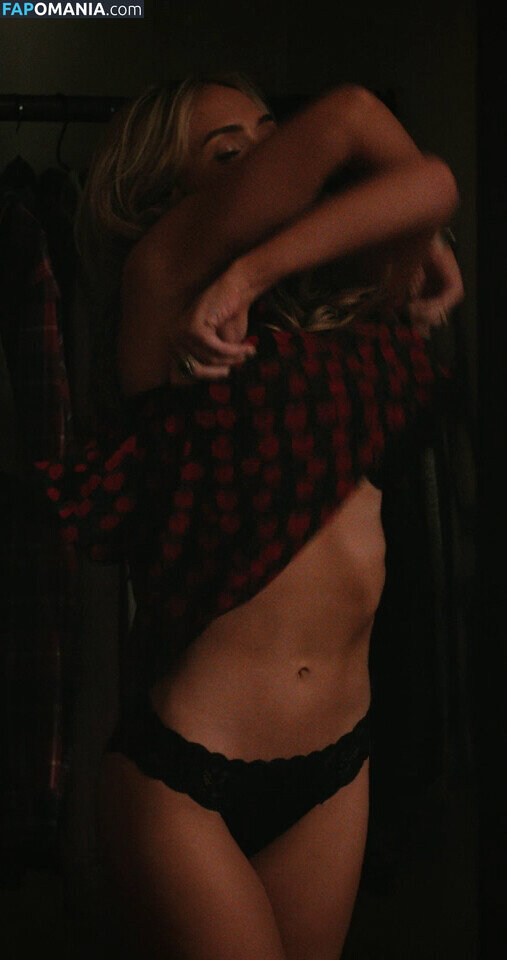 Natalie Alyn Lind / NatalieAlynLind / https: / natalynlind Nu OnlyFans  Photo fuitée #555